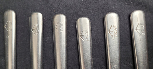 RCAF mess hall dinner knives knife 1