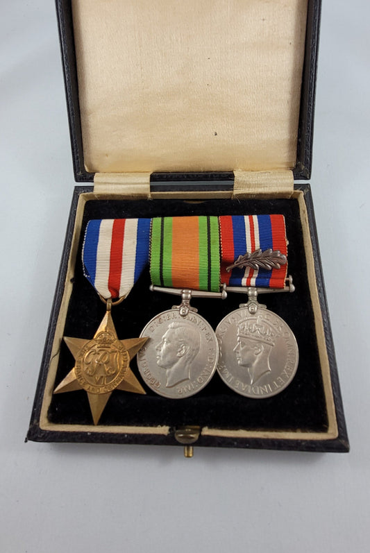 WW2 RAF Regiment Grouping - Medals