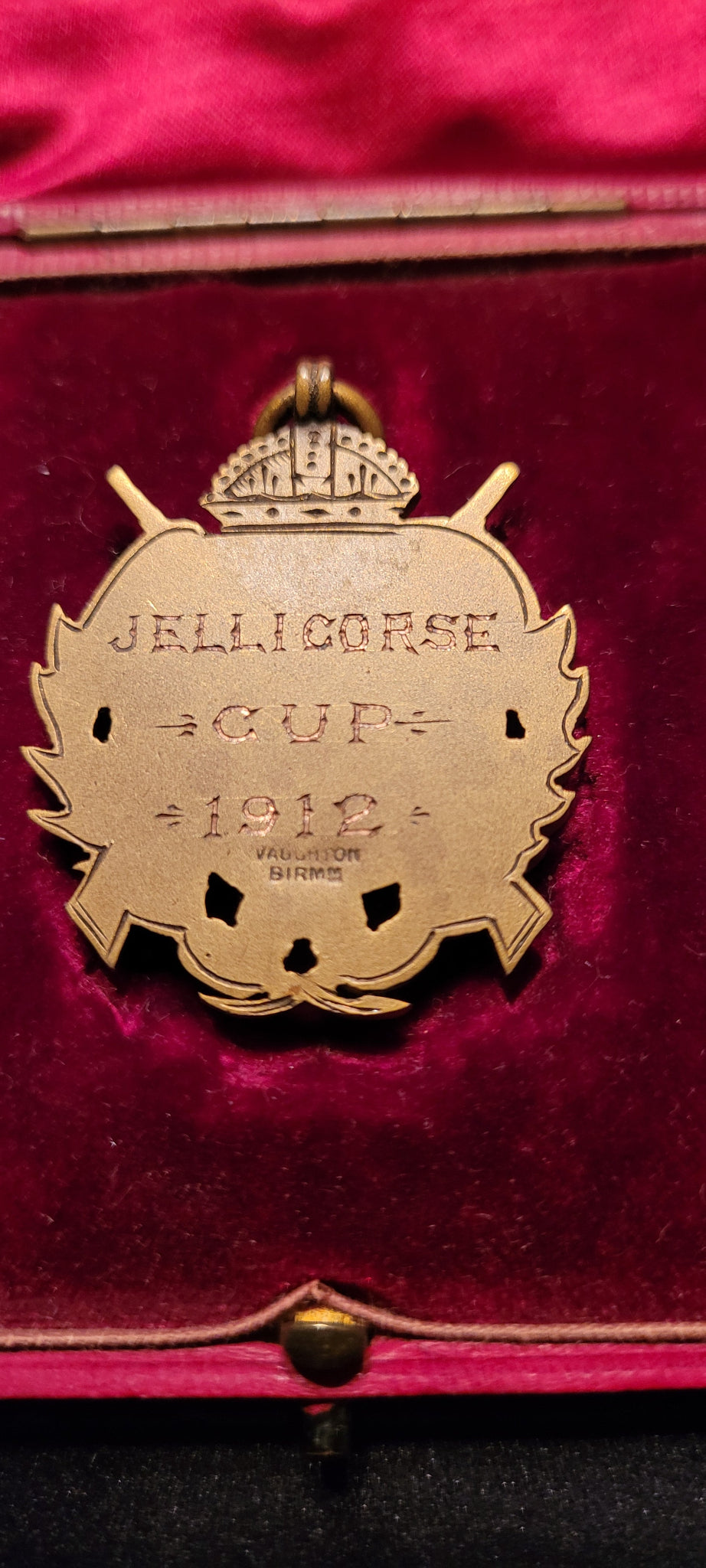 1st V.B. Royal Sussex Regiment Jellicorse Cup Medallion 1905 obverse