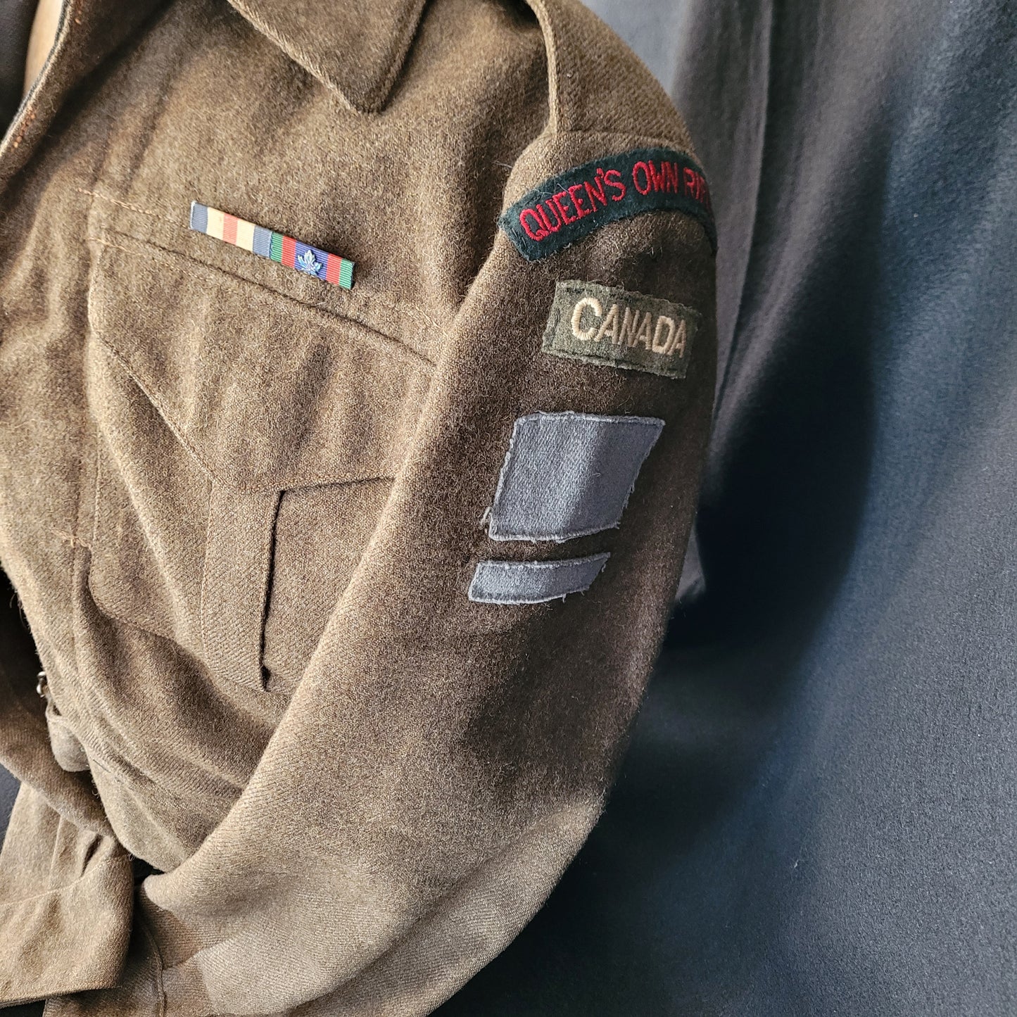 WW2 Queen's Own Rifles Battle Dress - Named to Rifleman Gordon Dickinson