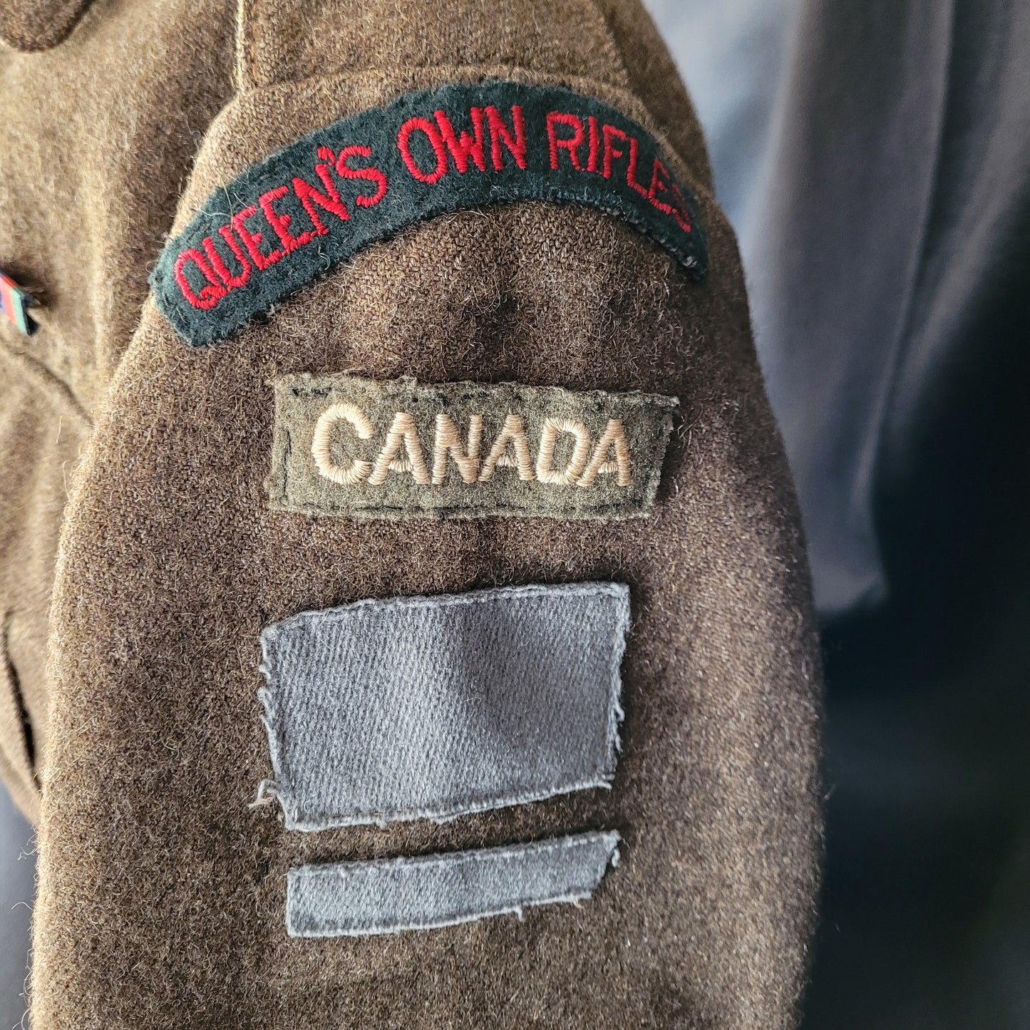 WW2 Queen's Own Rifles Battle Dress - Named to Rifleman Gordon Dickinson