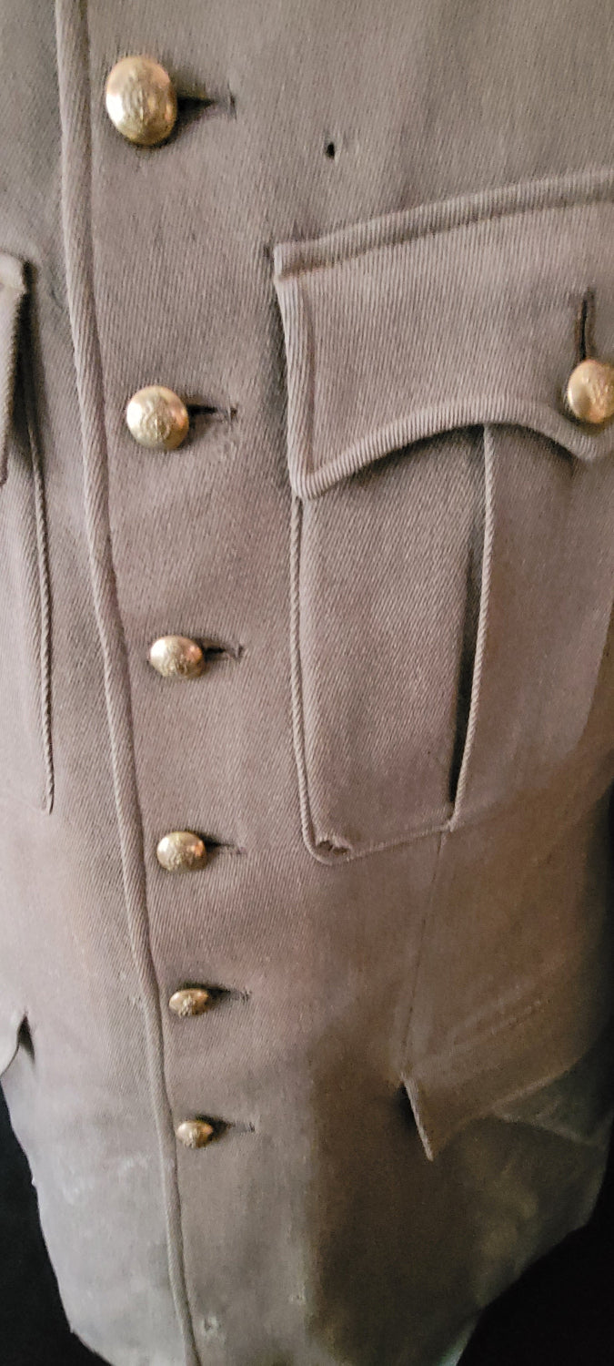 WW1 Named 1903 Pattern Seven Button Tunic to a Sergeant in the Canadian Army Medical Corps CAMC