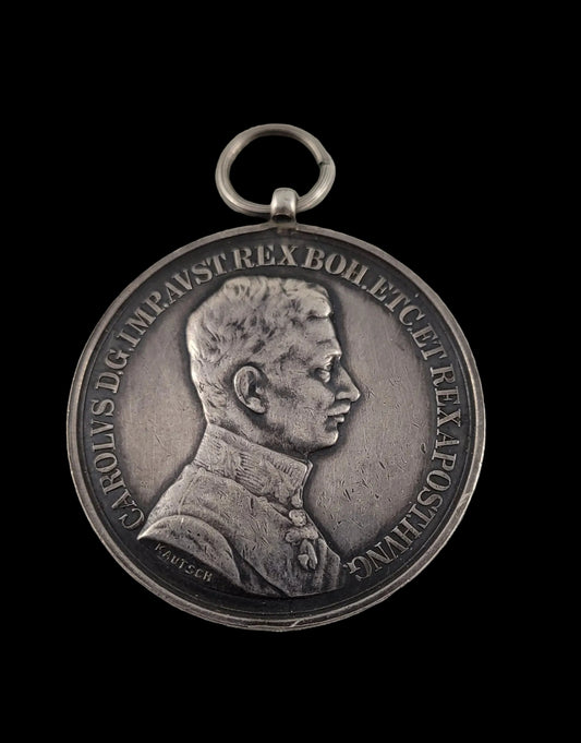 Austrian Empire Bravery Medal, Class 1, 1917-1918