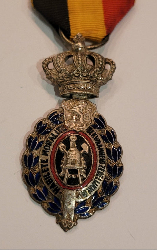 Belgian Civil Decoration for Industry, 2nd Class