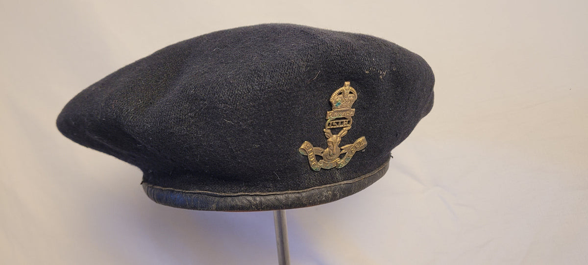 Canadian armoured armored corps beret c broad arrow ww2