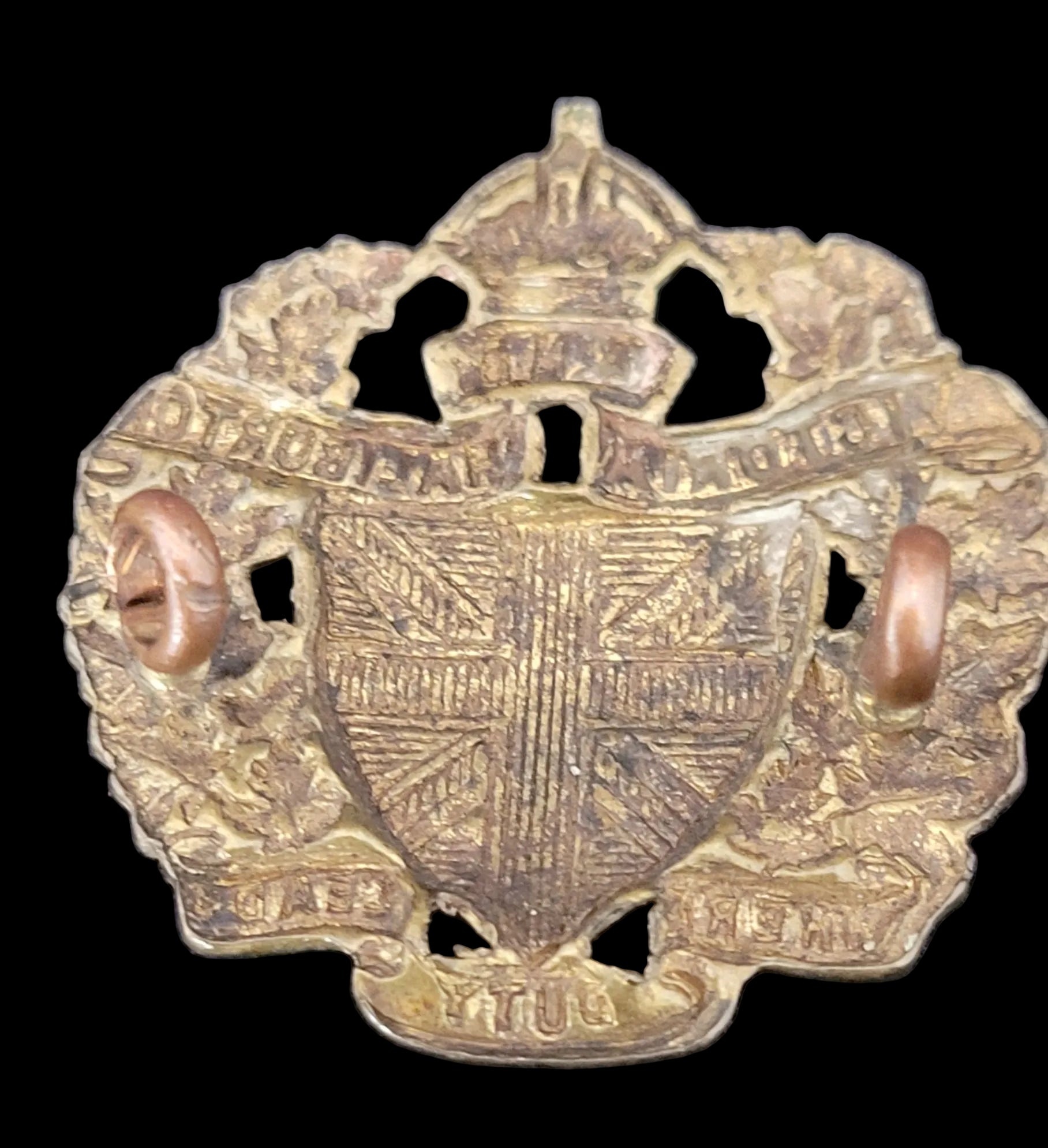 Collar Badge to the Canadian Victoria & Haliburton Regiment back