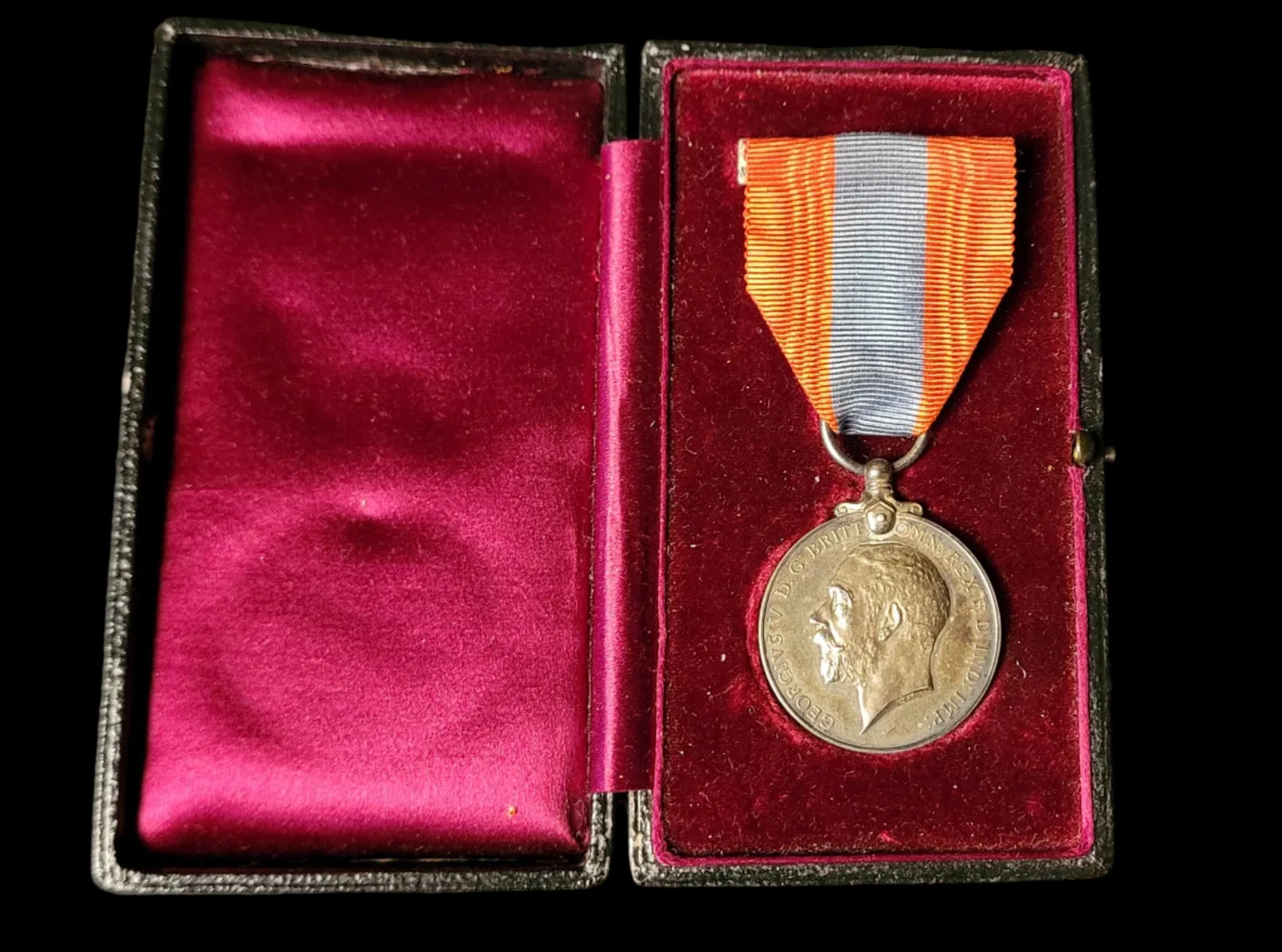 Imperial service medal named 4