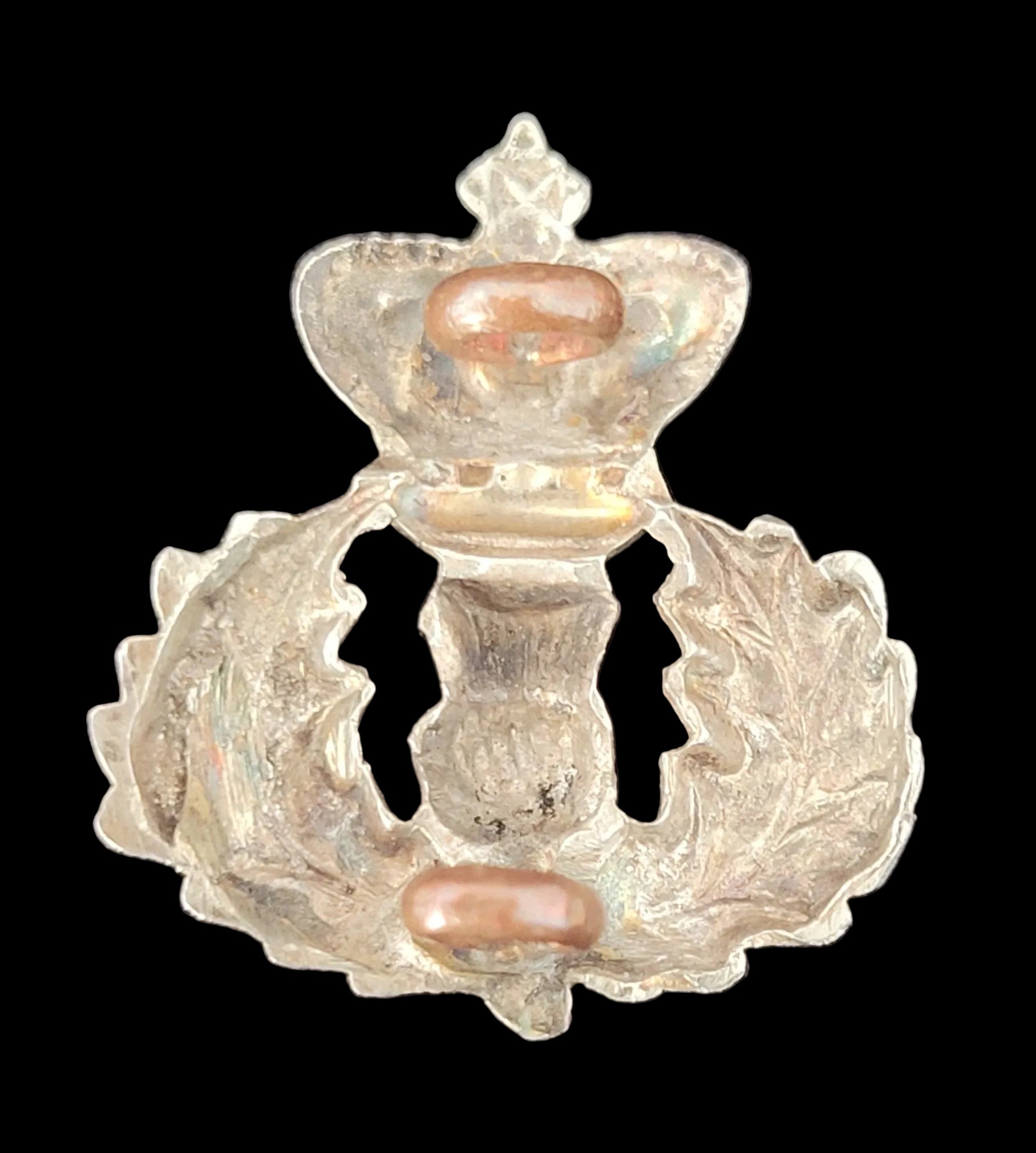 Pre-WW1 Collar Badges for the Queen's Own Cameron Highlanders obverse