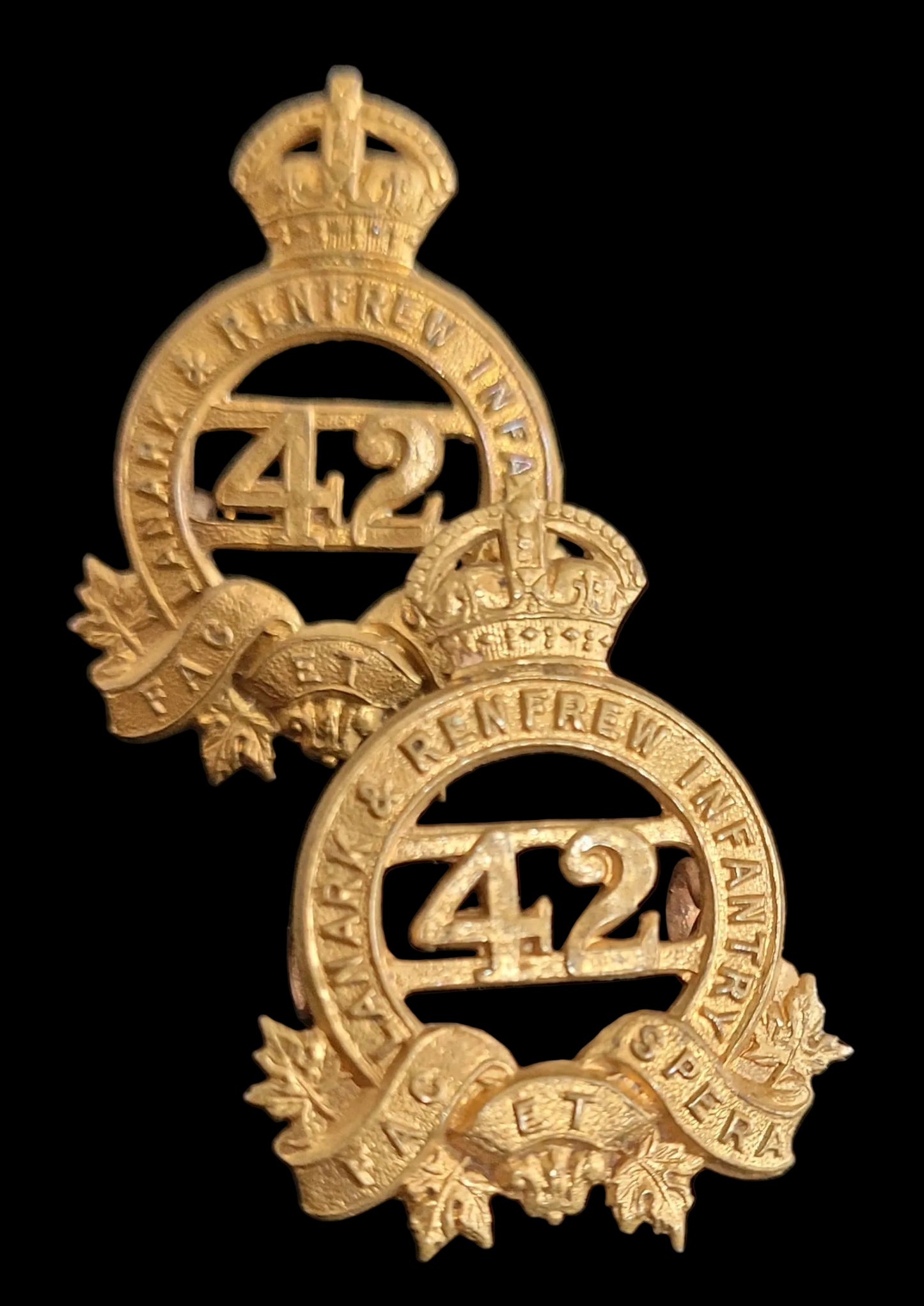 Pre-WW1 Collar Badges to the 42nd Lanark & Renfrew Regiment v2