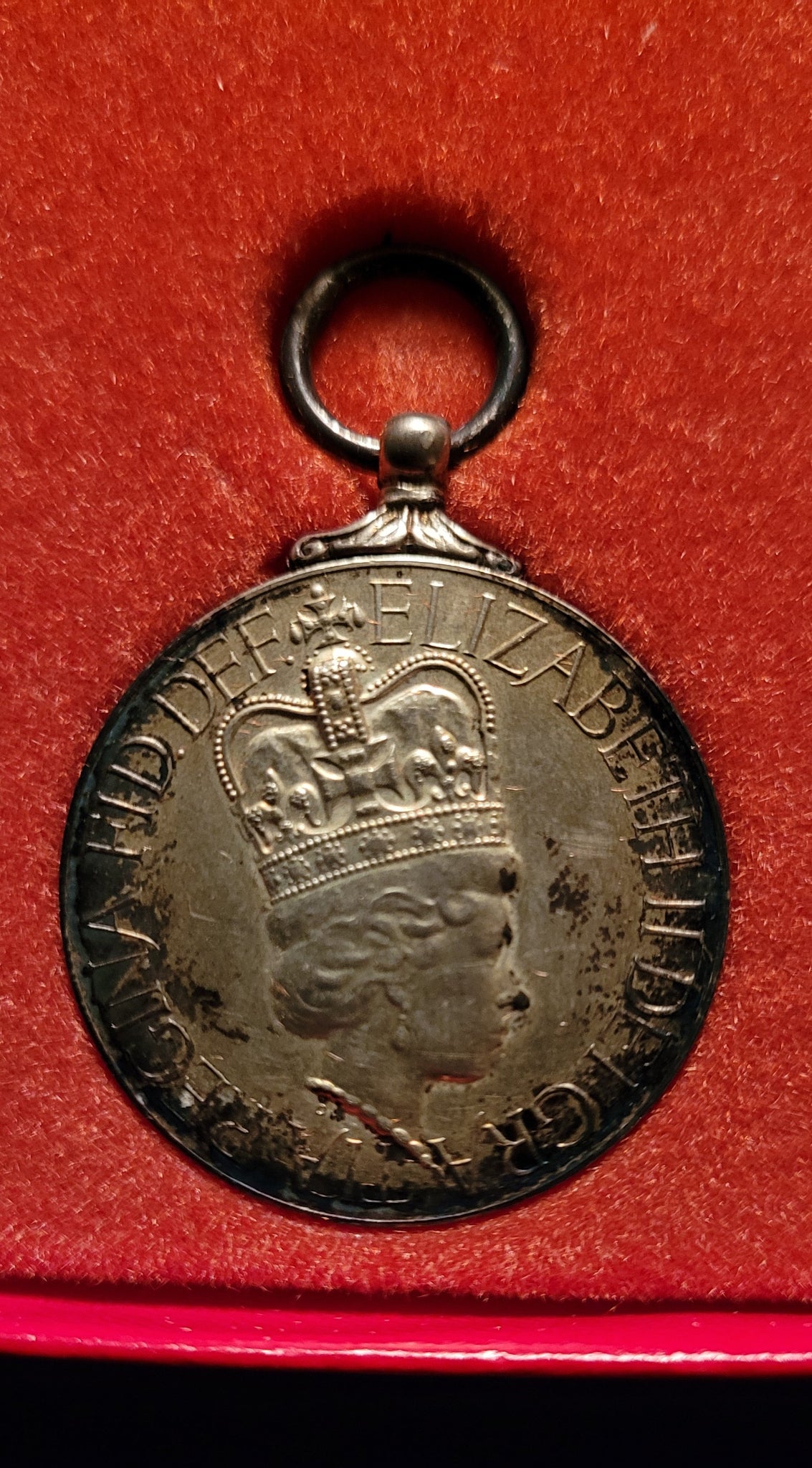 Queen Elizabeth II Silver Jubilee Medal - Men's Issue
