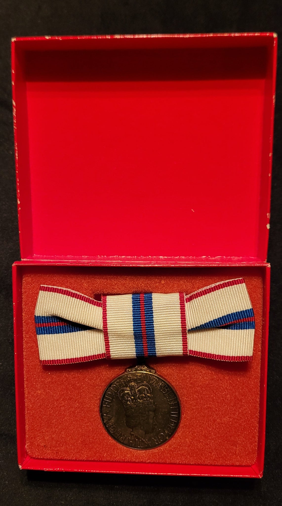 Queen Elizabeth II Silver Jubilee Medal - Women's Issue