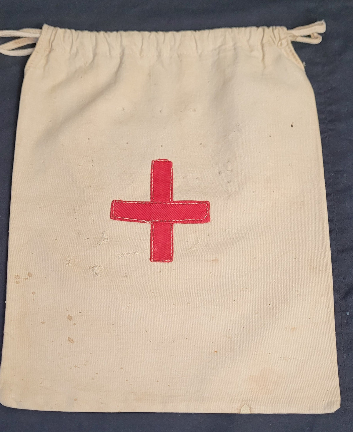 Red Cross comfort ditty bag 1