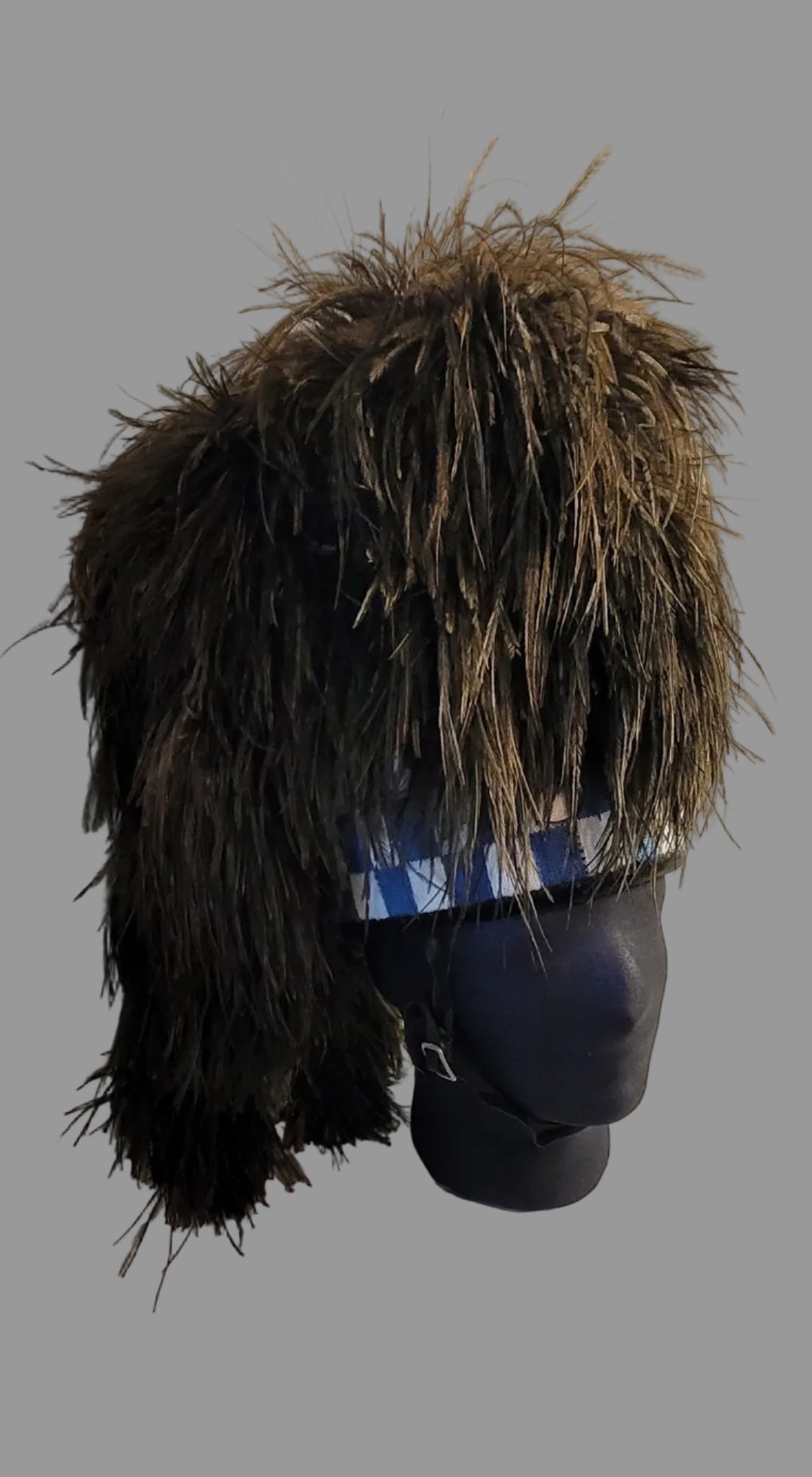 Toronto_Scottish_feather_bonnet 2