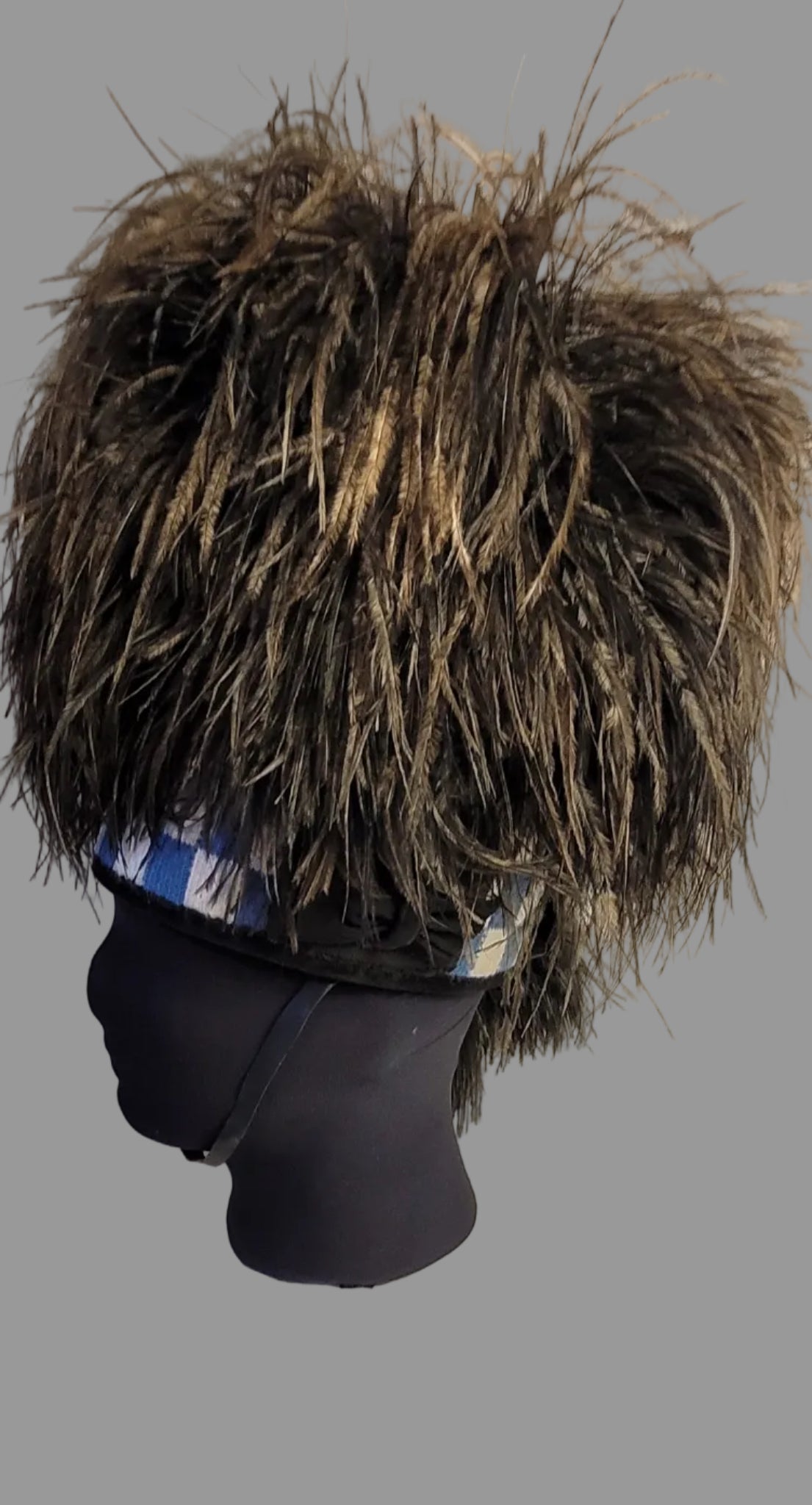 Toronto_Scottish_feather_bonnet 3