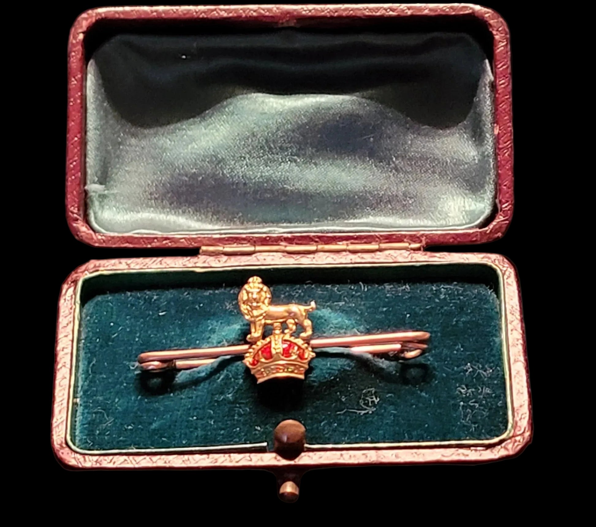 WW1 Brigadier's Collar/Tie Pin with Original Case
