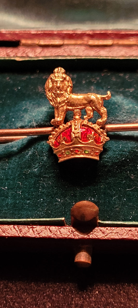 WW1 Brigadier's Collar/Tie Pin with Original Case2