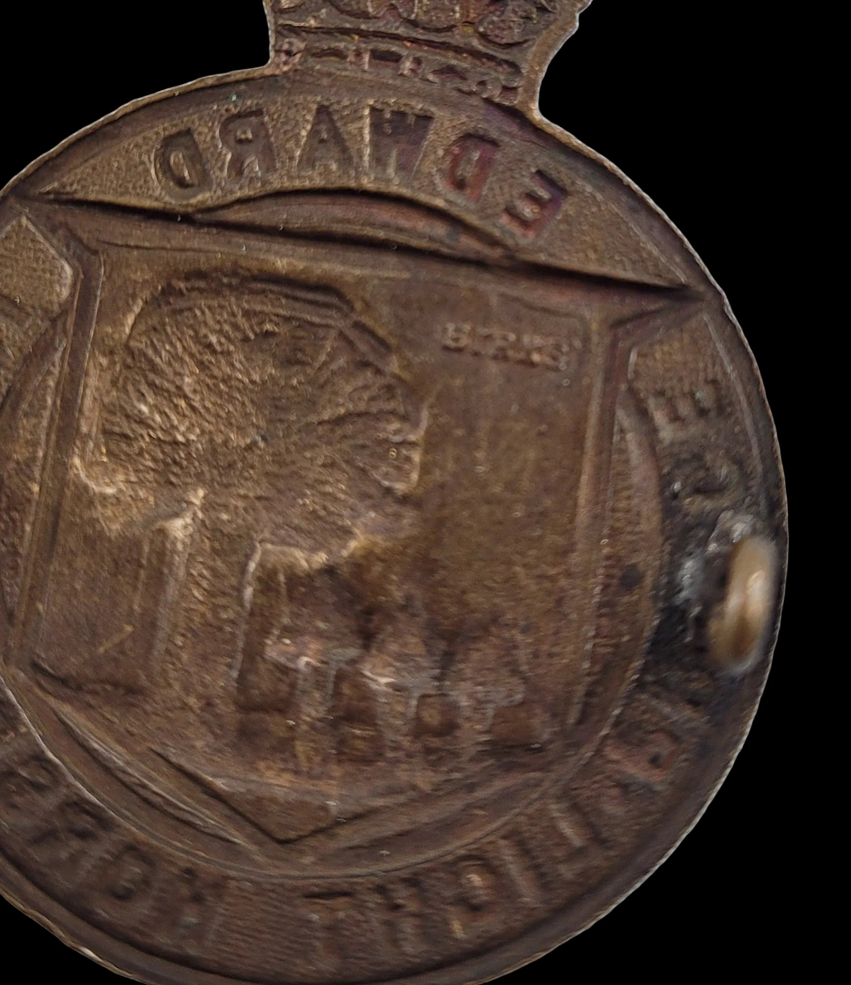 WW2 Cap Badge to the Prince Edward Island Light Horse Birks Mark