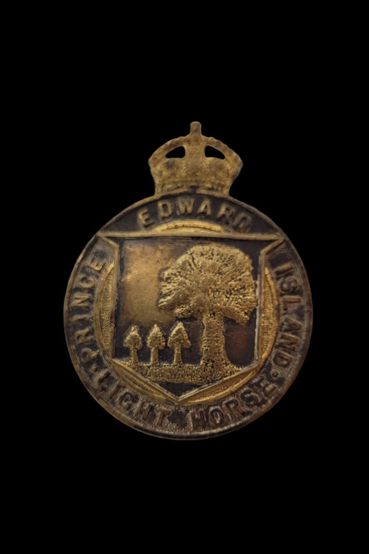 WW2 Cap Badge to the Prince Edward Island Light Horse, Marked W. Scully