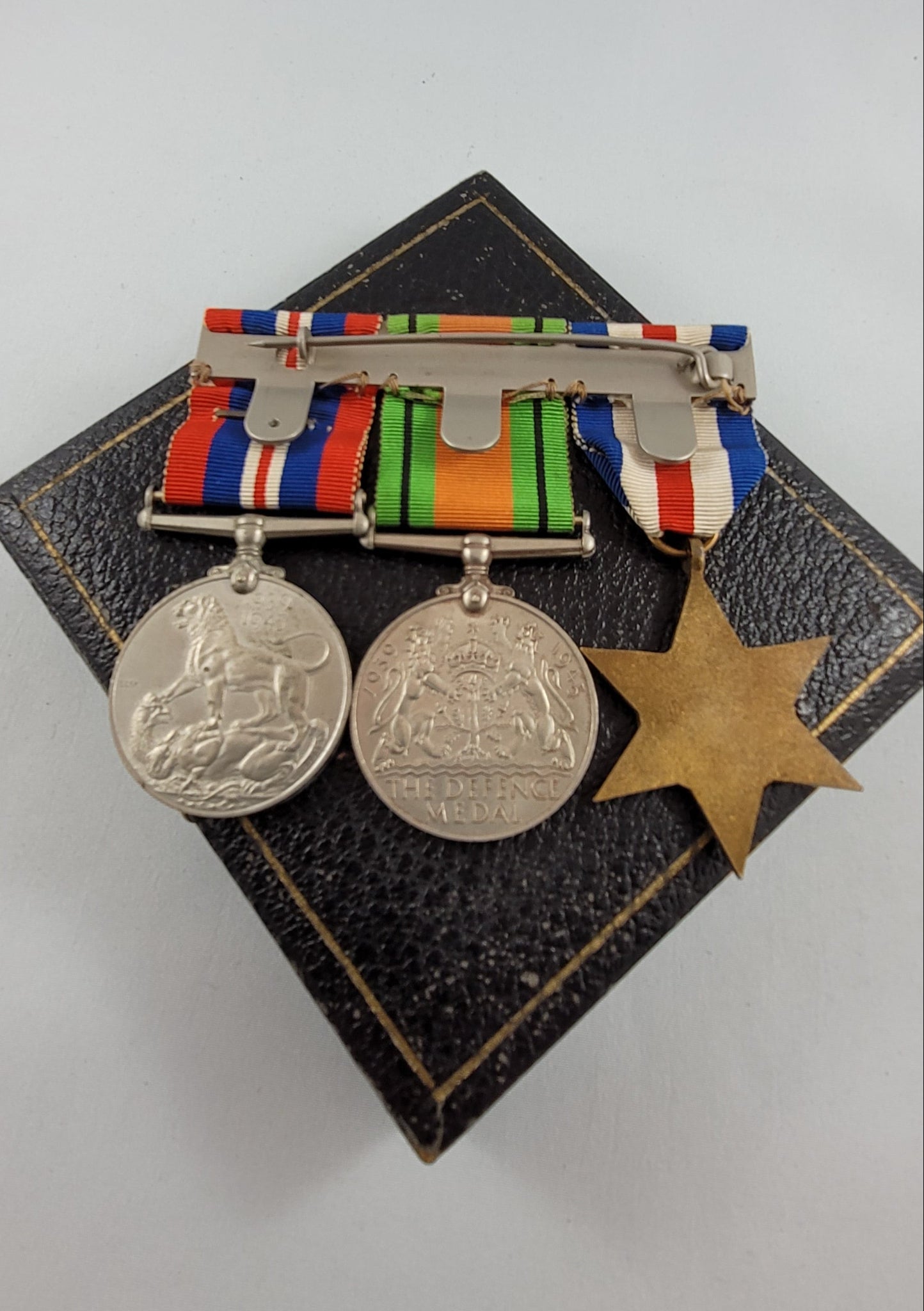 WW2 RAF Regiment Grouping - Medals back and Medal Box 
